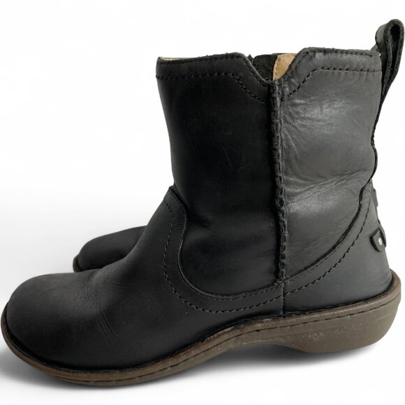 Ugg Neevah Black Shearling Sheepskin Lined Boots Leather Ankle Zip Women's 10 - Picture 8 of 13